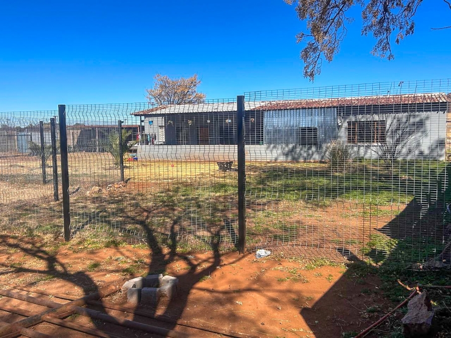 3 Bedroom Property for Sale in Lindequesdrif North West